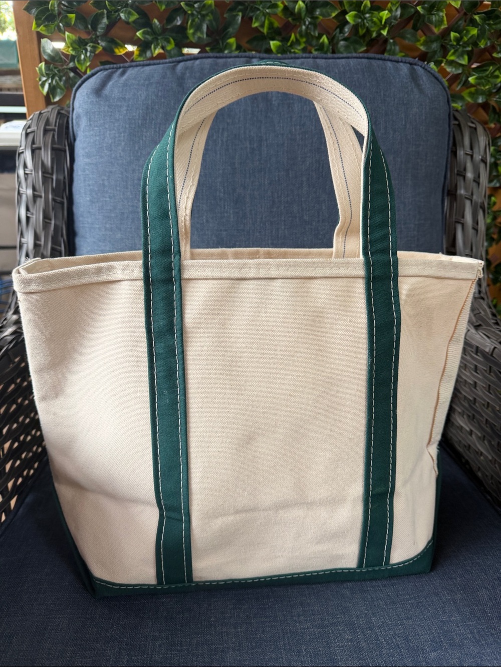 Vtg L.L. Bean Cardinal Boat & Tote - Picture 3 of 6